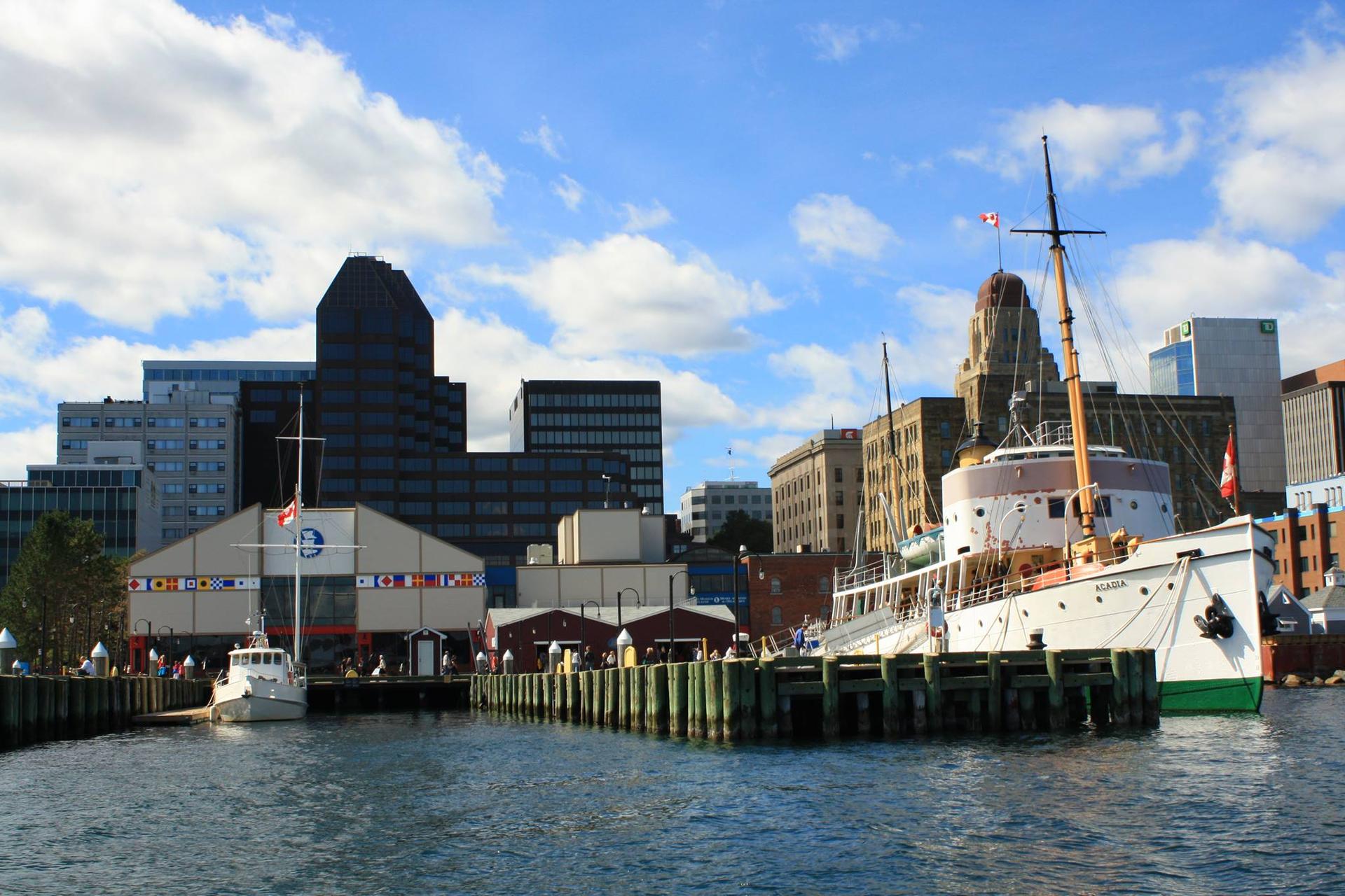 Harbour-front museum dedicated to Canadian Maritime history