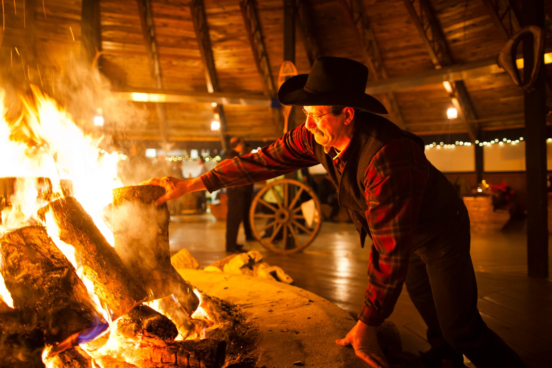 Cowboy poetry around the bonfire